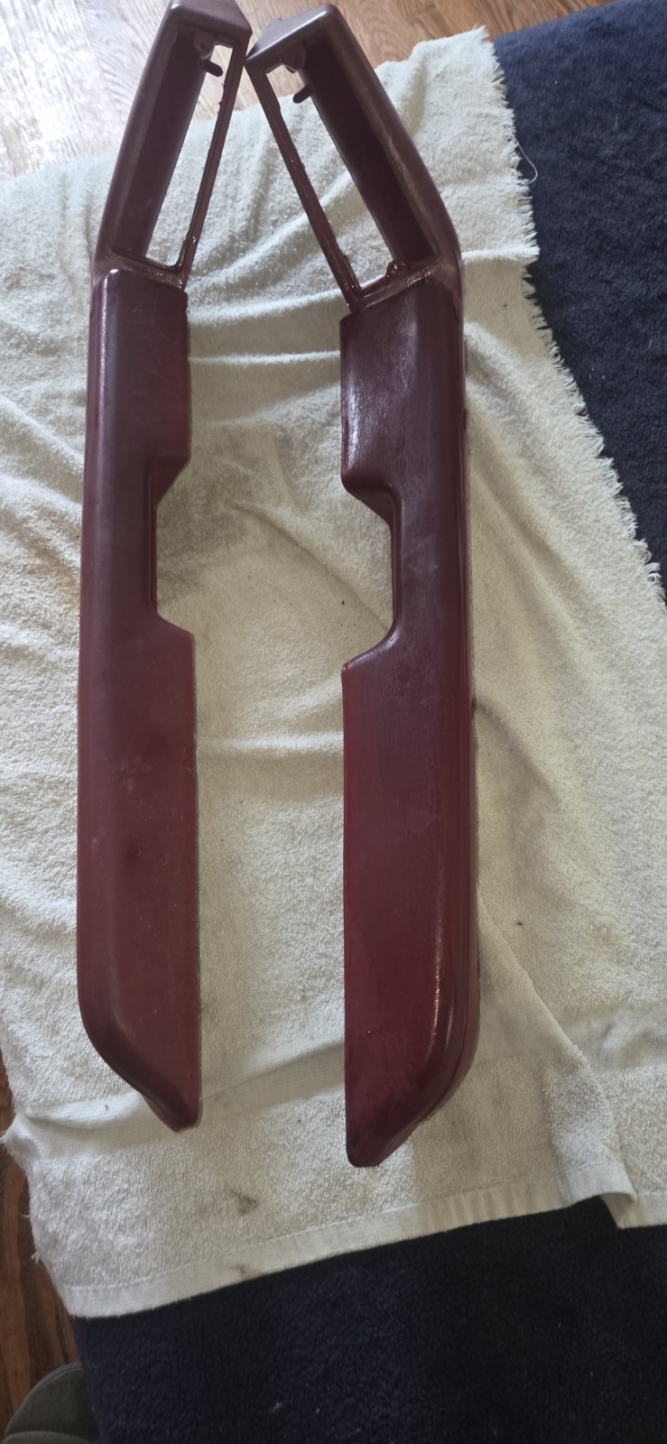 87-93mustang Hatchback Coupe  Red Door Pull  And Arm Right And Left Sides 