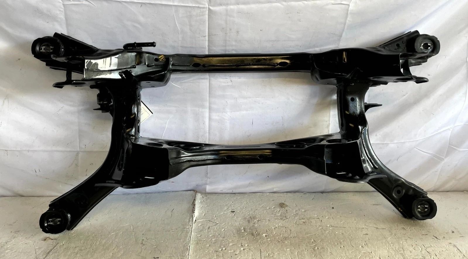 2023-2026 KIA SPORTAGE FWD REAR SUSPENSION SUBFRAME CROSSMEMBER CRADLE # 106671