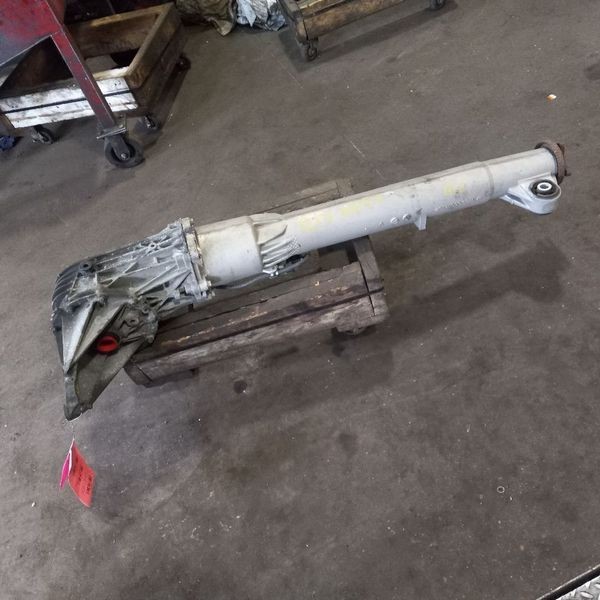 2008-2017 Buick Enclave Rear Axle Differential Carrier Assembly AWD OEM