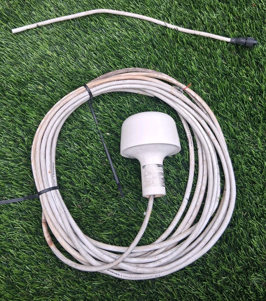 Furuno GP320B BBWGPS NavNet VX1 VX2 Network GPS WAAS Receiver Antenna G2U