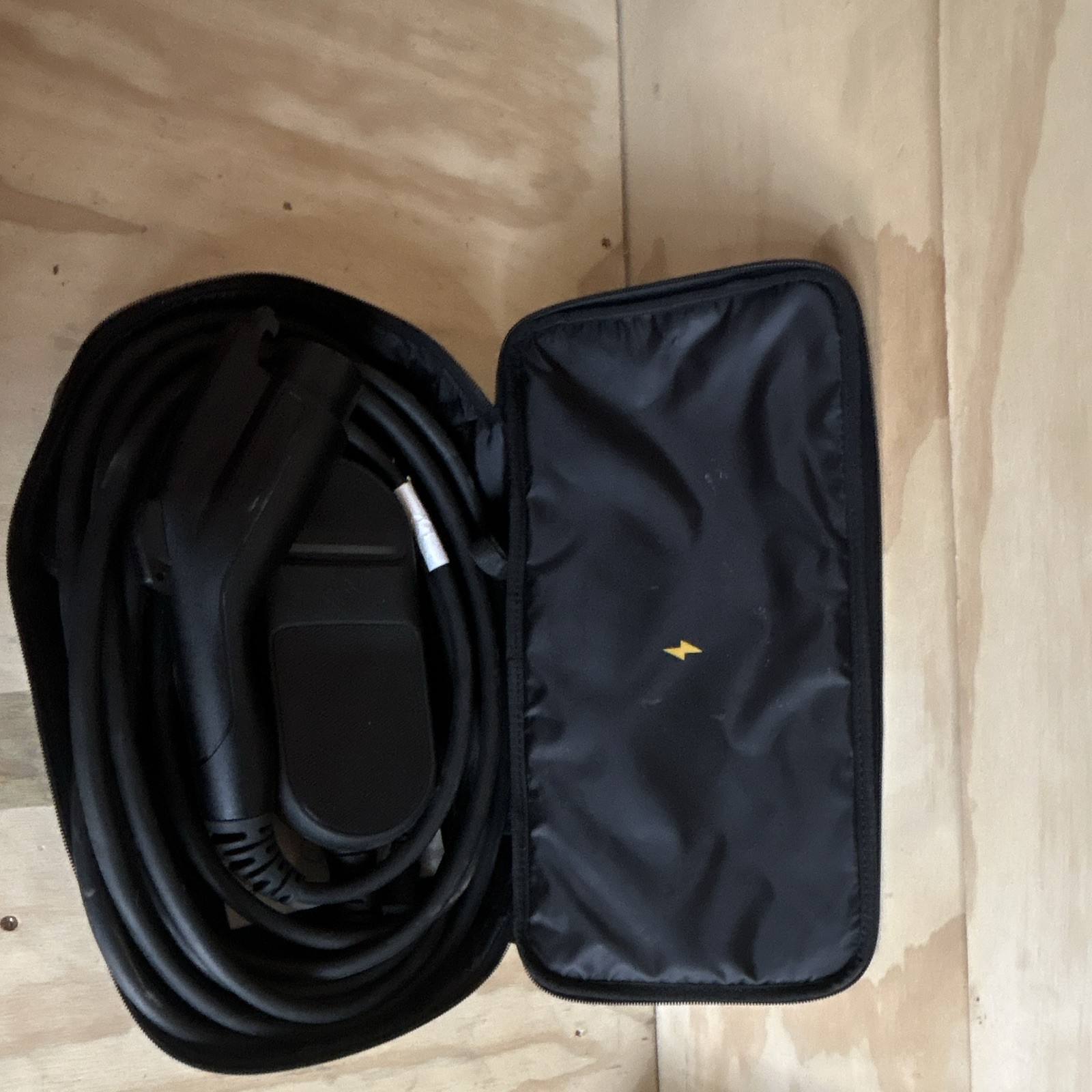 Genuine Rivian Portable EV Charger Mobile Charging Cable R1T R1S OEM w/ Case Genuine Rivian Portable EV Charger Mobile Charging Cable R1T R1S OEM w/ Case