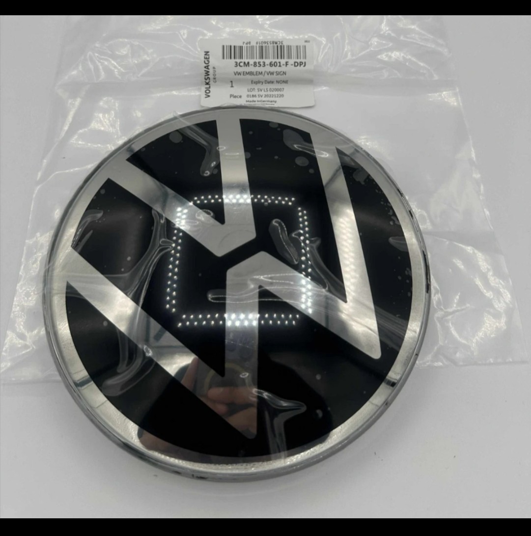 2020-2024 Volkswagen Grille  Emblem Altas Atlas Cross Sport 3CM853601F Grille VW