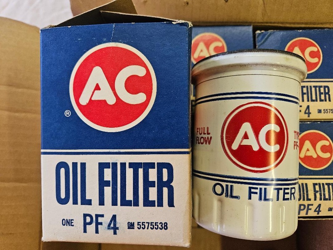 1 LOT OF 6 NOS  AC  PF4 OIL FILTERS FOR 1960-1969 CORVAIR  IN THE ORIGINAL BOX