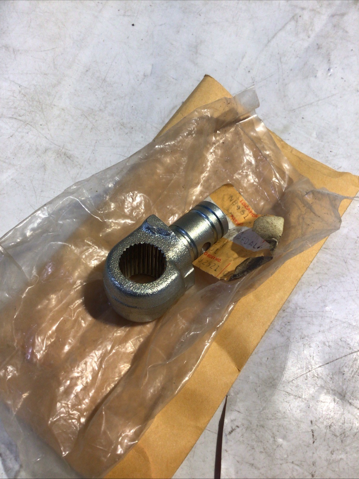 NOS Kawasaki 1989-94 KDX200 OEM Kick Pedal Boss 13061-1284