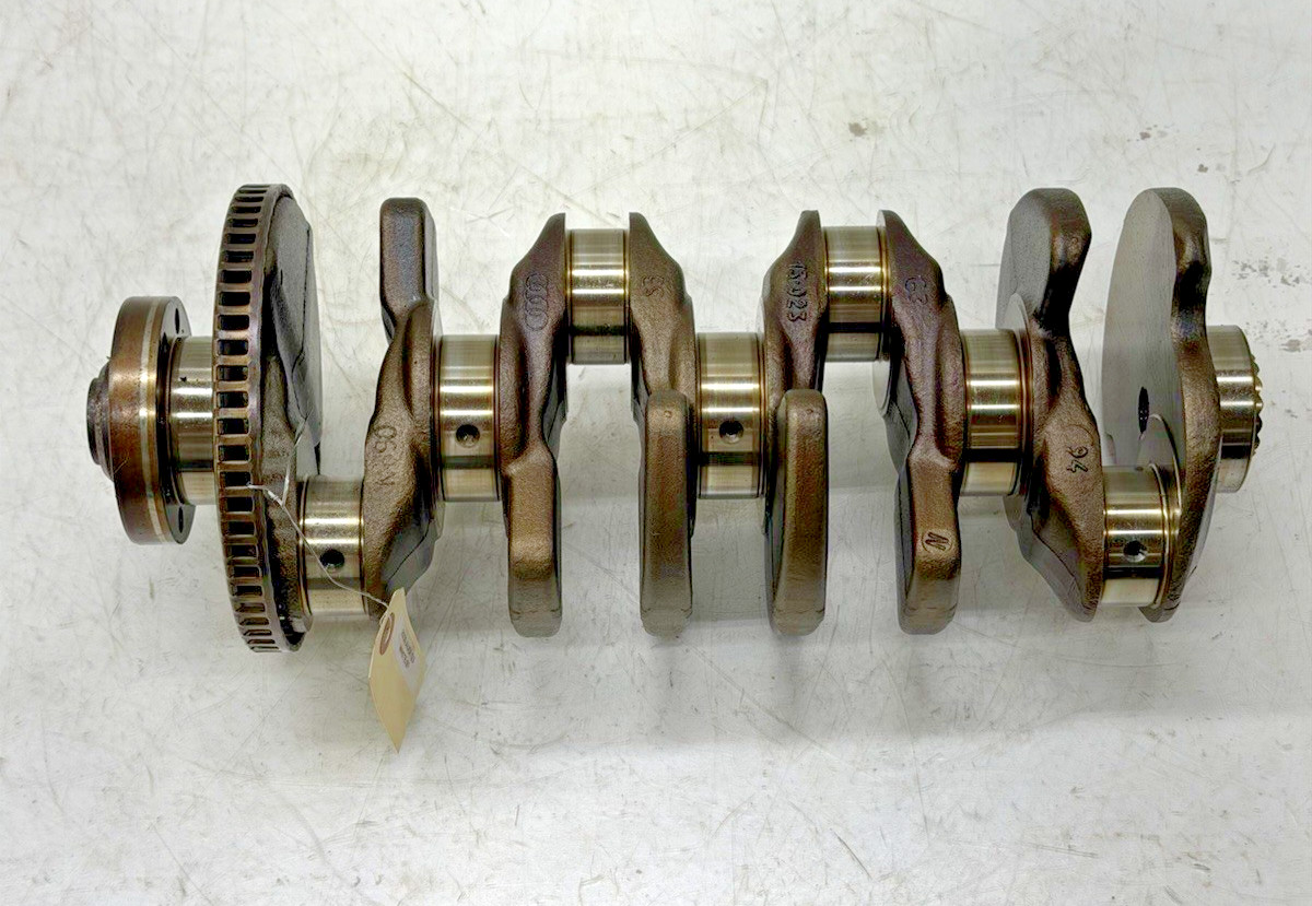 2015-2018 Audi Q3 OEM 2.0L Engine Crankshaft Crank Rod 050105189B