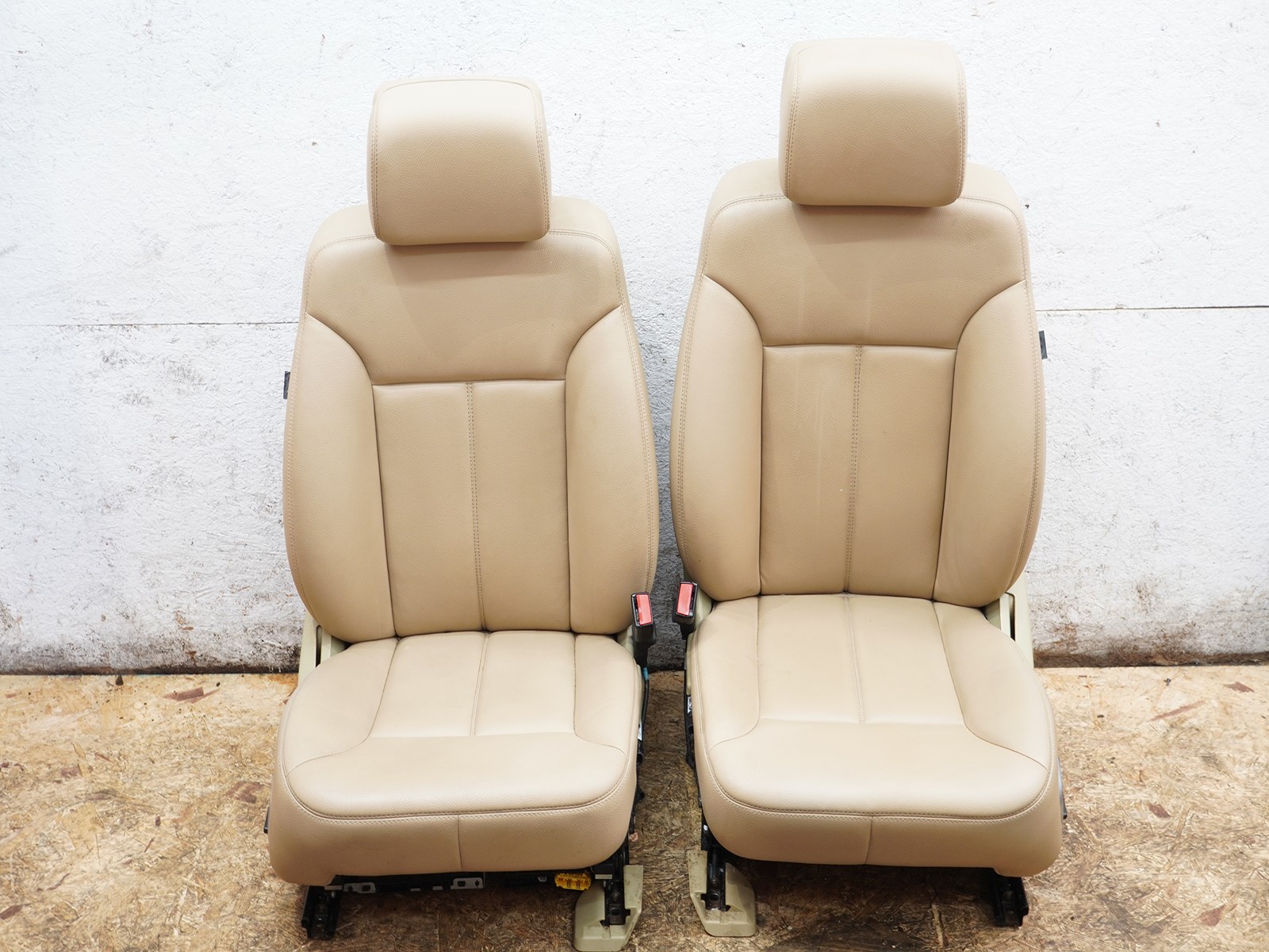 07-12 Mercedes GL450 GL320 X164 Seats Leather Bucket w/ Monitor Front LH RH OEM