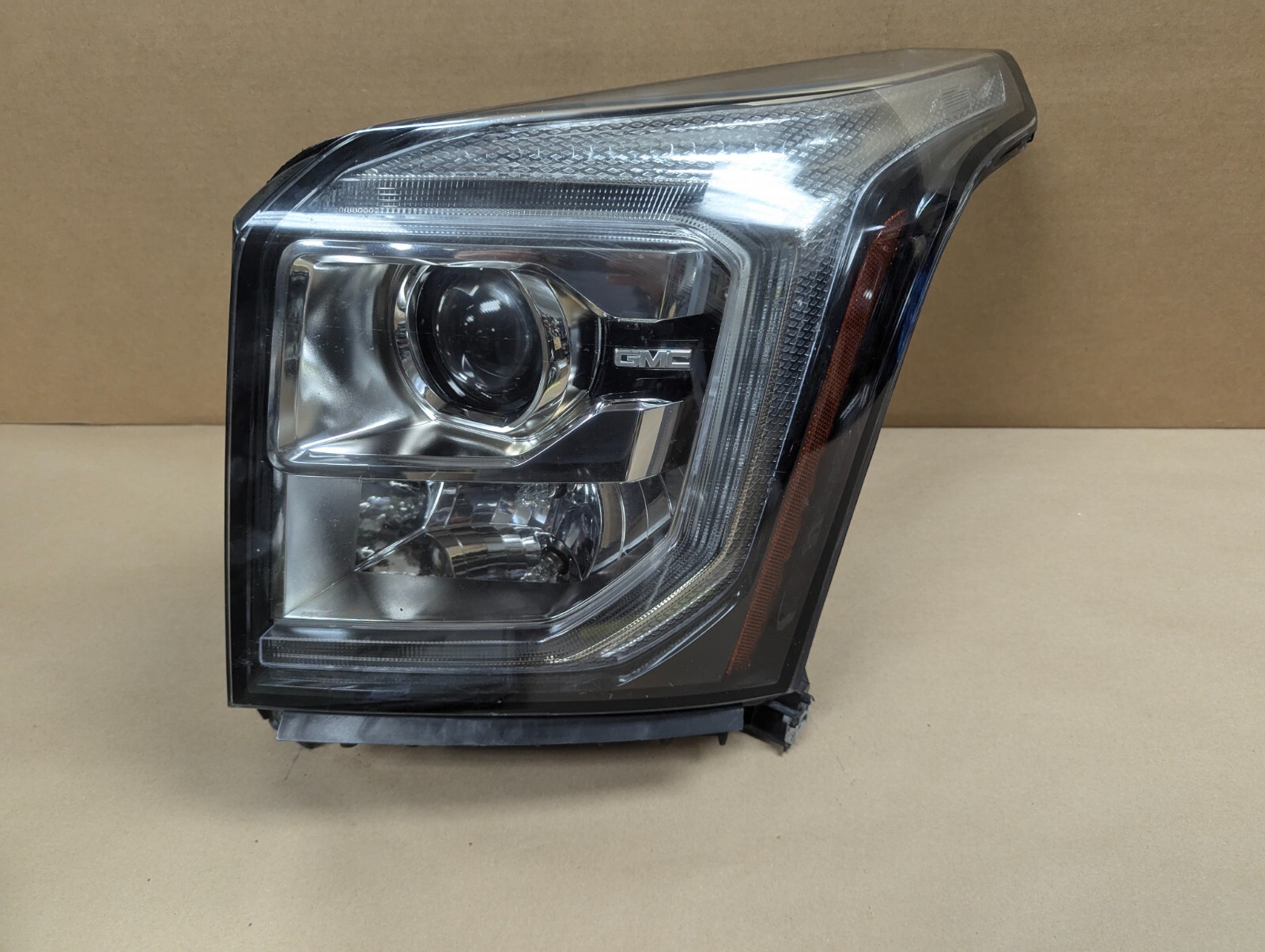*DMG*15-20 YUKON LH Driver Left Headlight Headlamp HID Xenon opt T4F Factory OEM