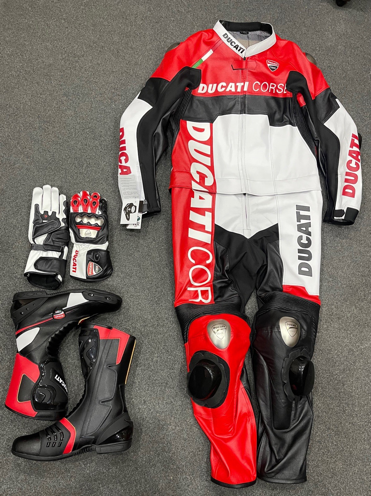 New  Motorbike motorcycle Leather Racing Suit 100% cowhide glove and boot 