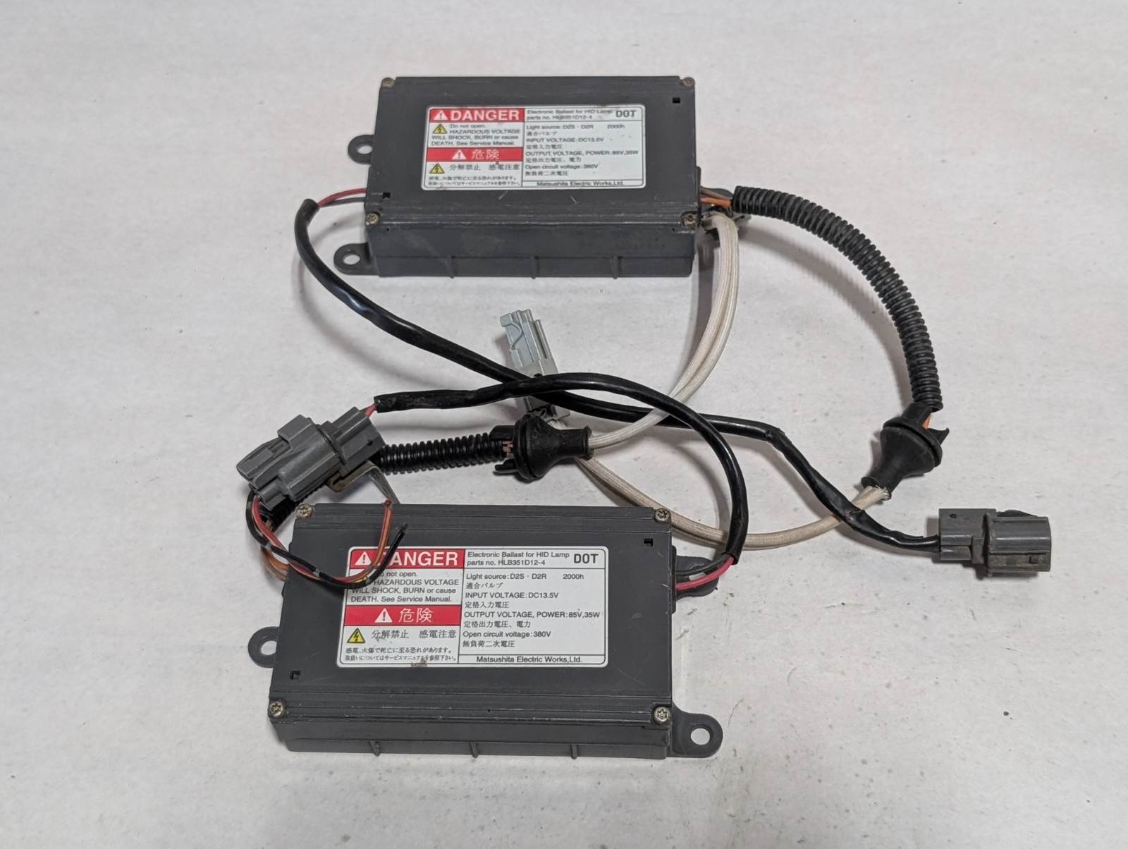 1999-2001 Acura RL & TL Xenon Head Light Ballast Pair 1999-2001 Acura RL & TL Xenon Head Light Ballast Pair