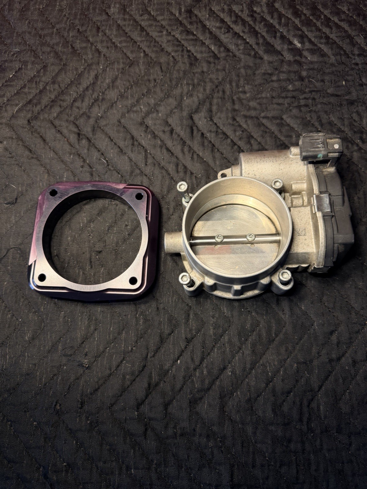 2.9l Whipple Throttle Body Adapter And Dodge 6.4 Hemi SRT Throttle Body