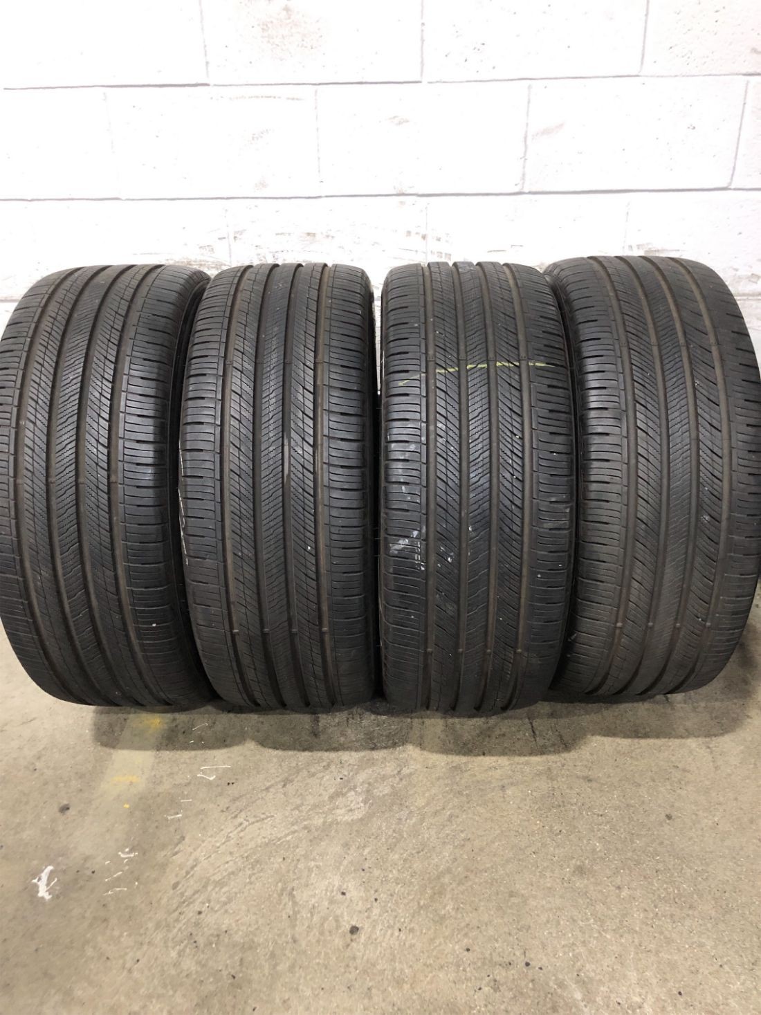 4x P275/45R21 Hankook Dynapro HPX 9/32 110 H Used Tires 2754521