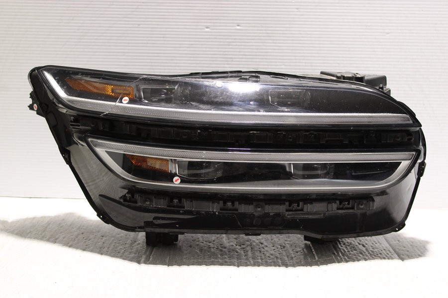 2022-2026 Genesis GV70 Right Side LED Headlight Assembly OEM 92102-AR220
