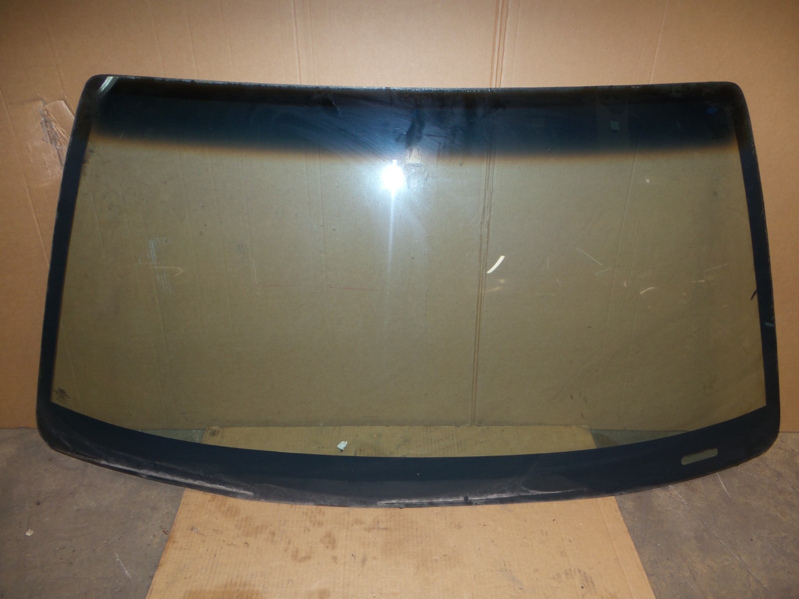 82-92 Camaro Firebird Front Windshield Glass Window Original (Local Pickup Only)