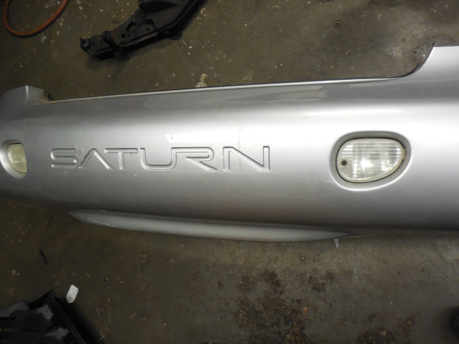 2000-2002 Saturn SC1 SC2 3DR Coupe Rear Silver Bumper Cover Panel 21112474