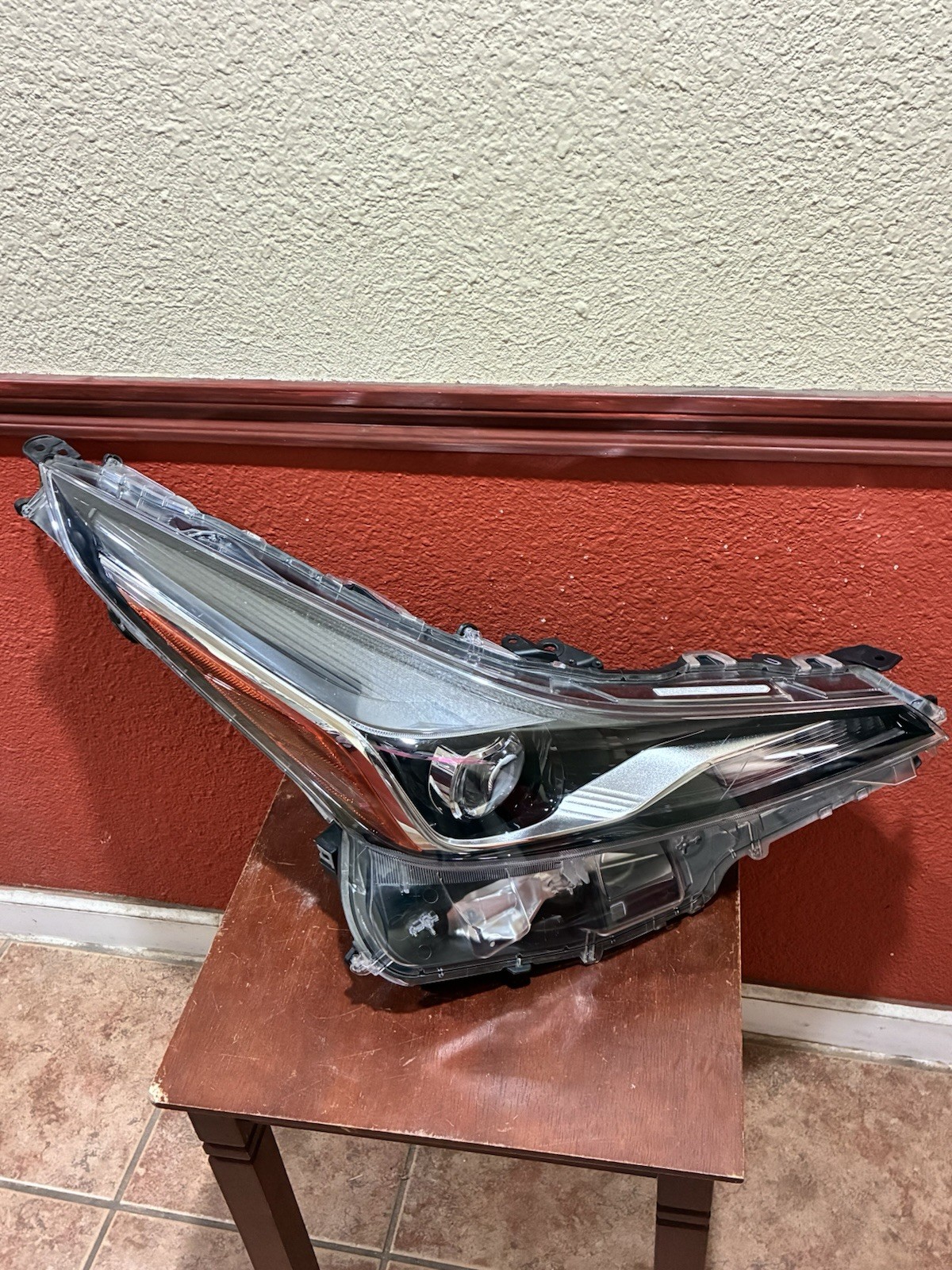 Nice 2019-2022 TOYOTA PRIUS FULL LED RIGHT COMPLETED HEADLIGHT HOUSING Nice 2019-2022 TOYOTA PRIUS FULL LED RIGHT COMPLETED HEADLIGHT HOUSING