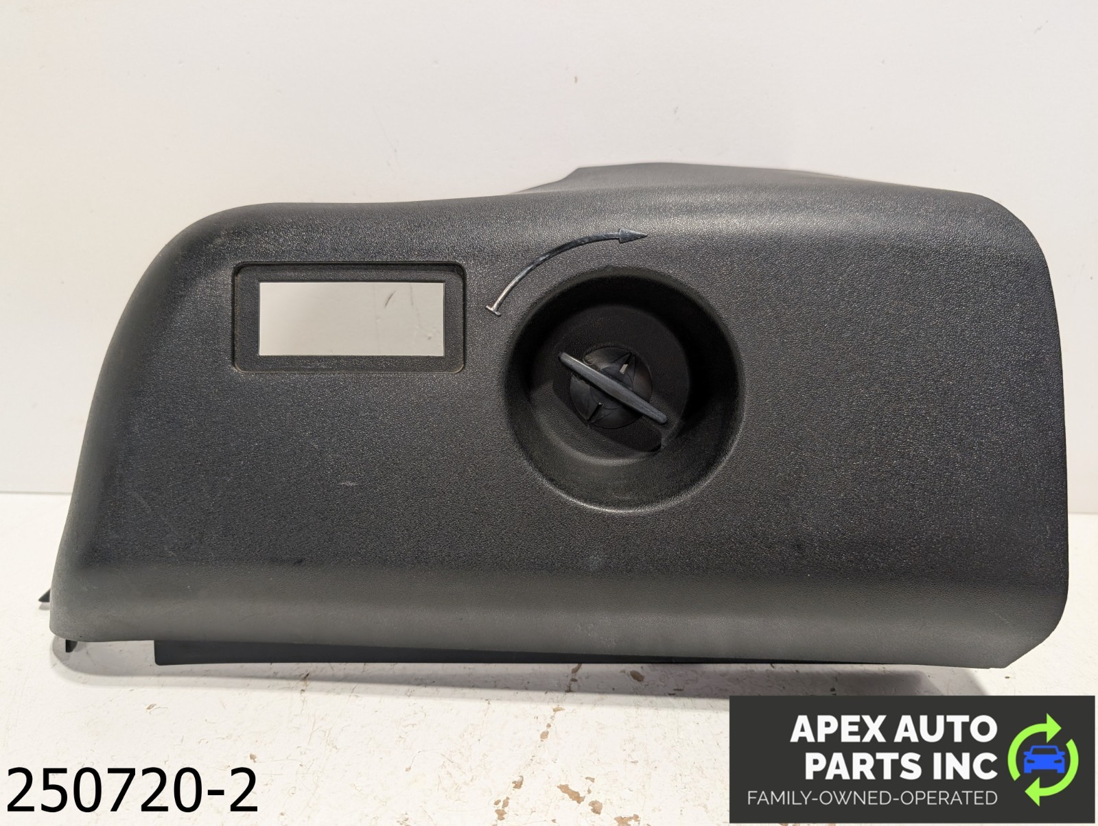 OEM 1993-1994 BMW 325IC 2.5L Convertible Driver Side Tail Light Cover Trim