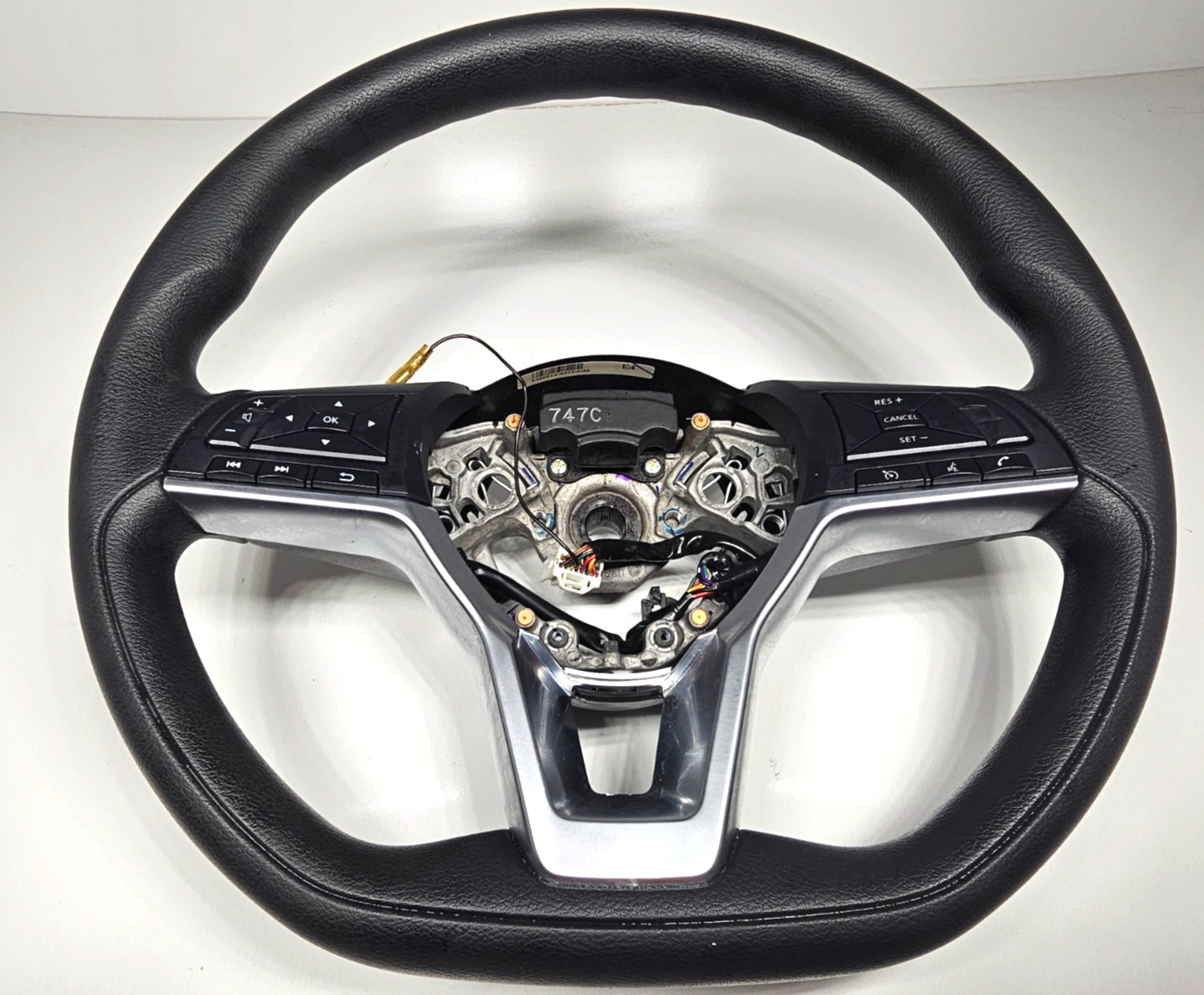 2000-2021 Nissan Versa SV Steering Wheel Black Urethane Black 48430-5EE4A