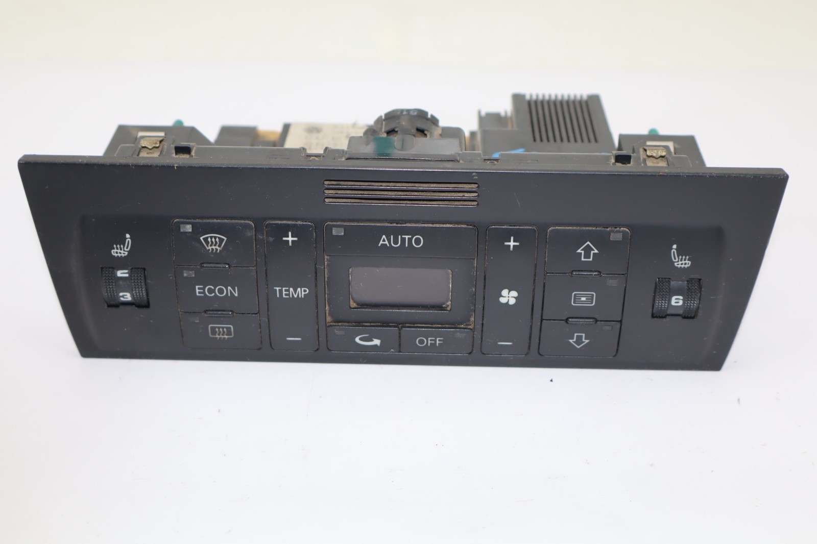 2000-2002 Audi S4 AC Heater Temperature Climate Control 8D0820043P OEM