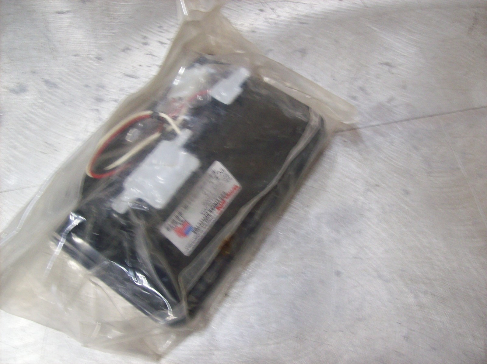 F21) Whelen Genuine OEM NOS 6ELTUBE 02-0363173-00 A