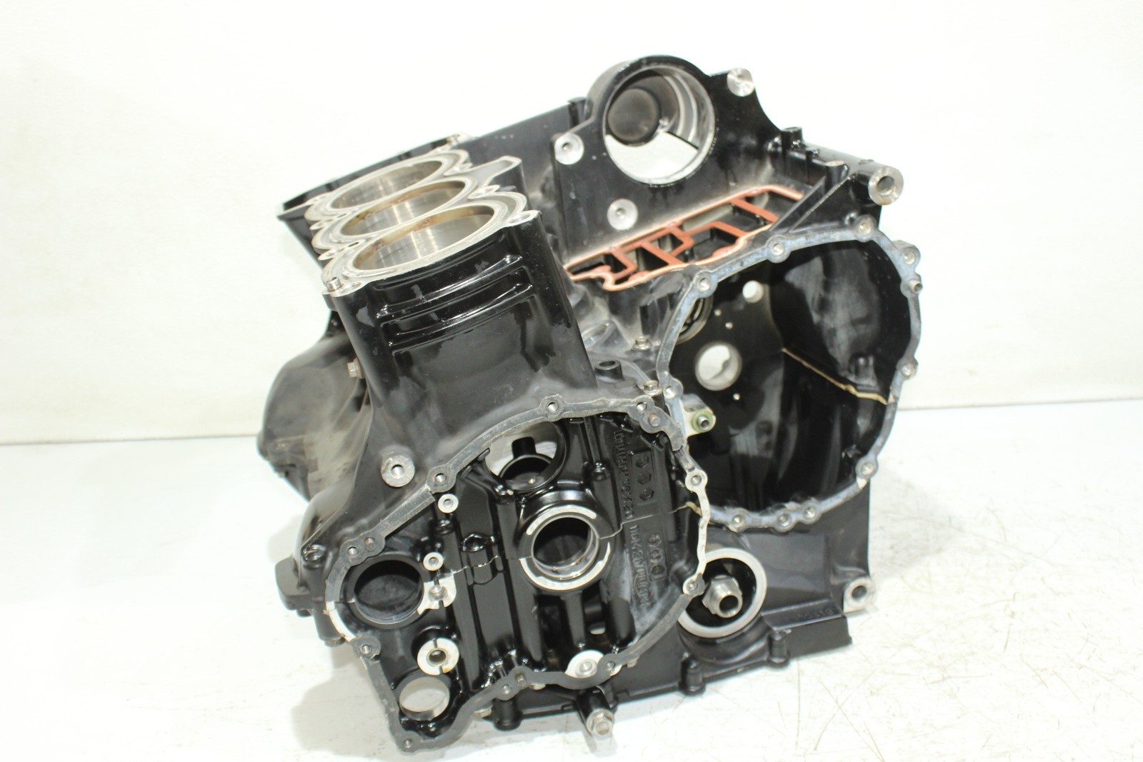 2012-2015 Triumph Tiger Explorer 1200 Abs Engine Motor Crankcase Crank Cases