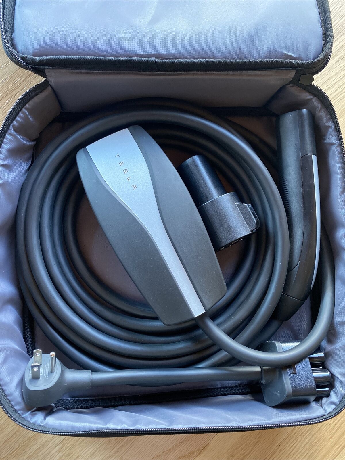 2021 2020 Tesla Model Y 3 S X Charger Gen 2 Mobile Connector EV charging kit OEM