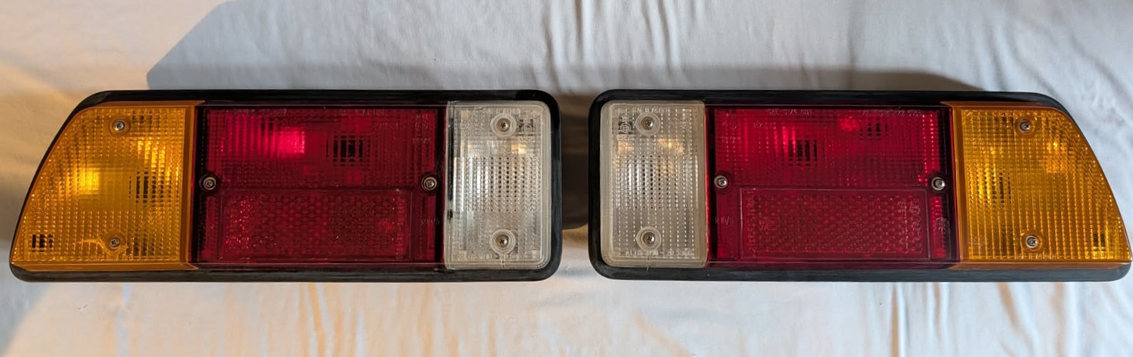 Lancia Montecarlo/Scorpion - Bitter SC Tail Light Set - Lotus Esprit Series 1