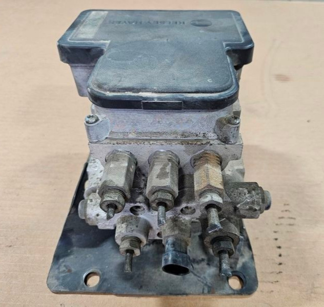 1998-2000 Chevy GMC 2500 3500 Pickup Tahoe ABS Anti-Lock Brake Pump Assembly Oem