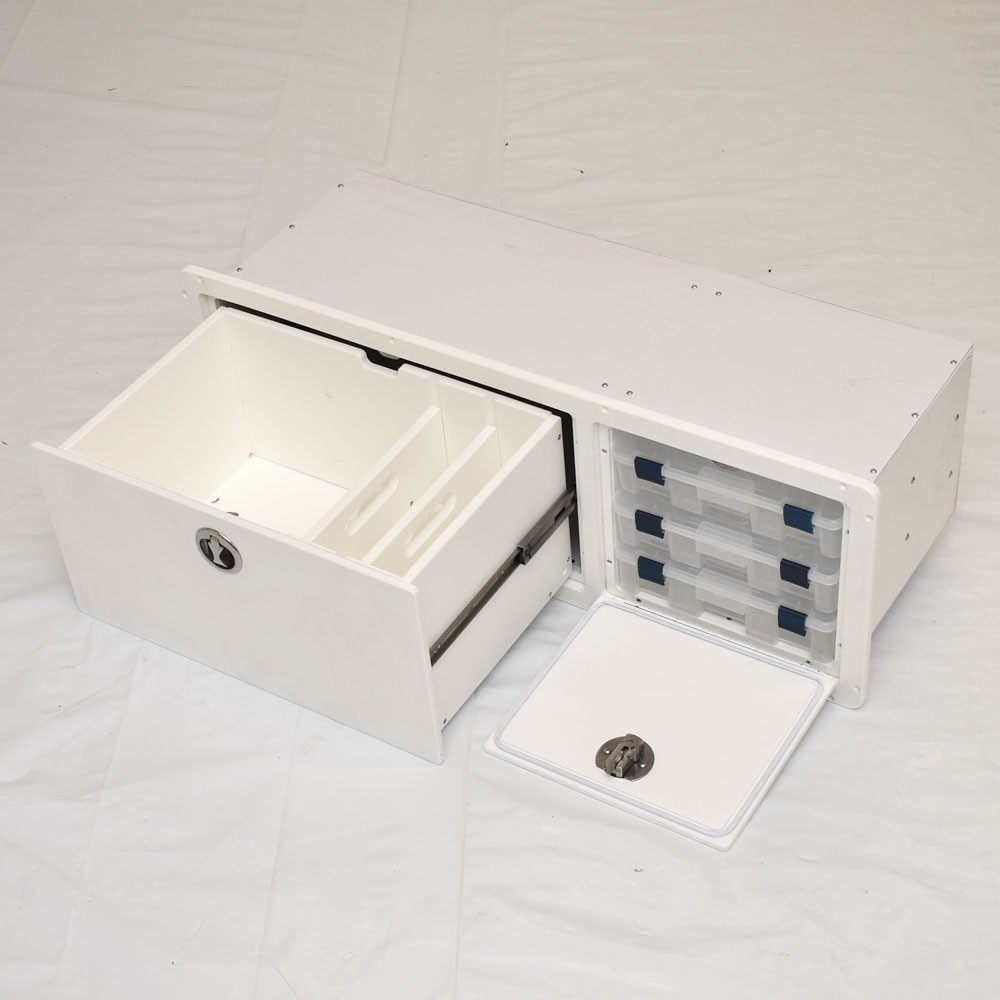 Blue Wave Boat Leaning Post Tackle Center White 2430-0027