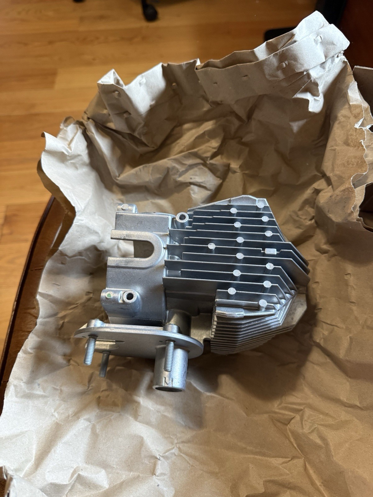 Espar / Eberspacher Heat Exchanger for Airtronic D2 25.2069.06.0100 New Espar / Eberspacher Heat Exchanger for Airtronic D2 25.2069.06.0100 New
