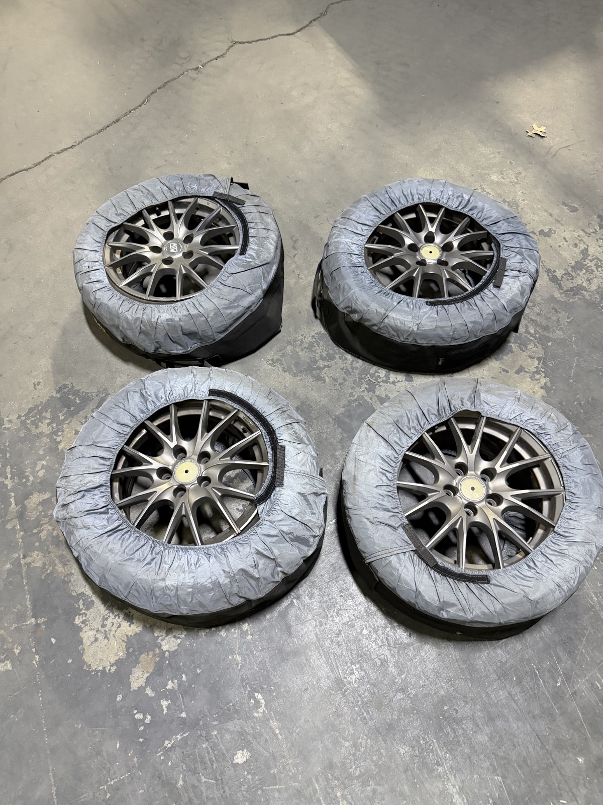 Set of 4 Winter Wheels & Tires 215/55R16 Blizzak WS80 MSW Type 25 5x112 VW