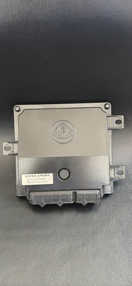 OEM Lotus Sport ECU CARB legal ALS3M0249J for 2005 Lotus Elise only 2ZZ-GE cable OEM Lotus Sport ECU CARB legal ALS3M0249J for 2005 Lotus Elise only 2ZZ-GE cable
