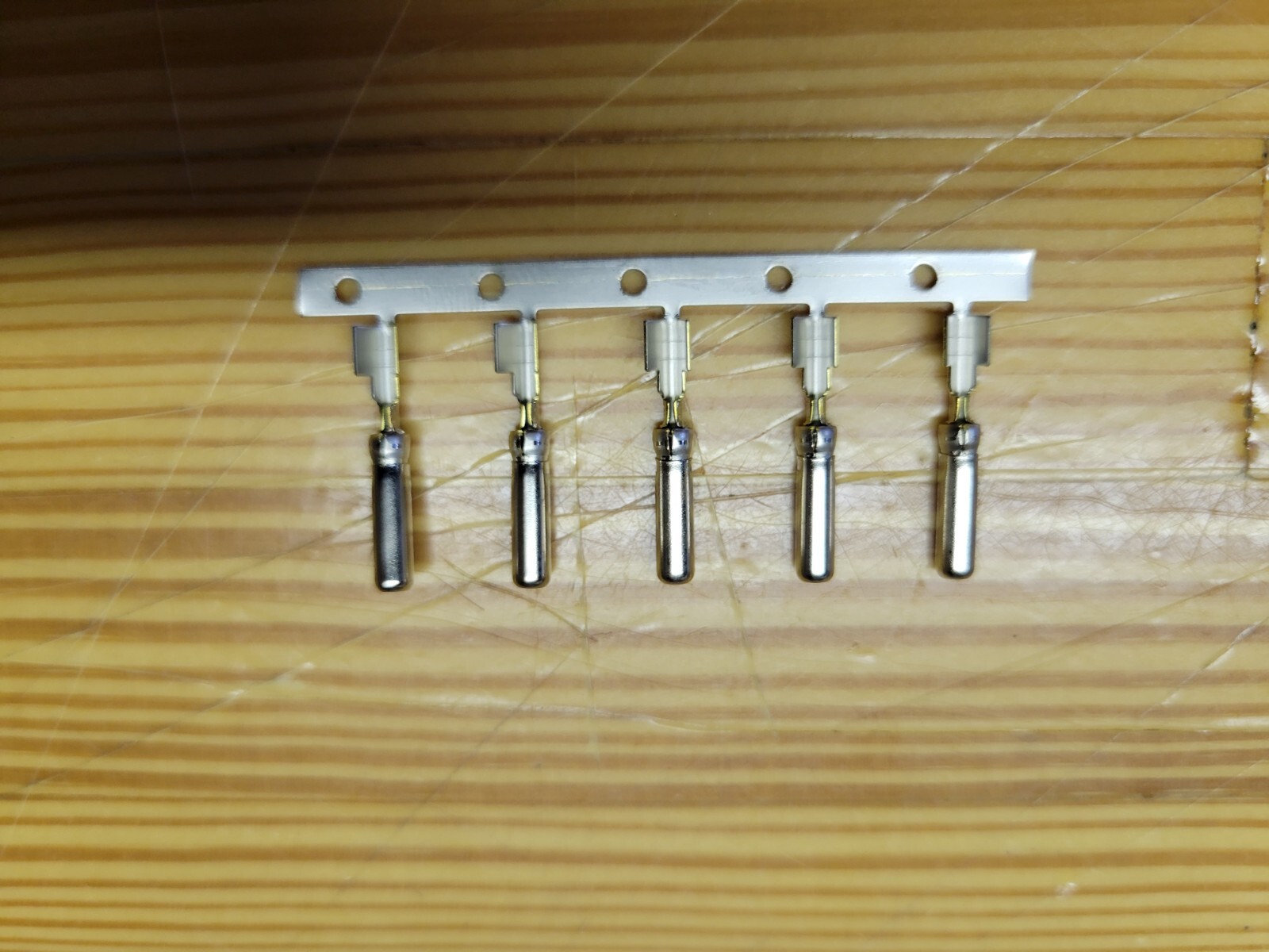 NEW Qty. 5 OEM Johnson Evinrude OMC Amphenol Female Socket Pin 581656 - Qty 5