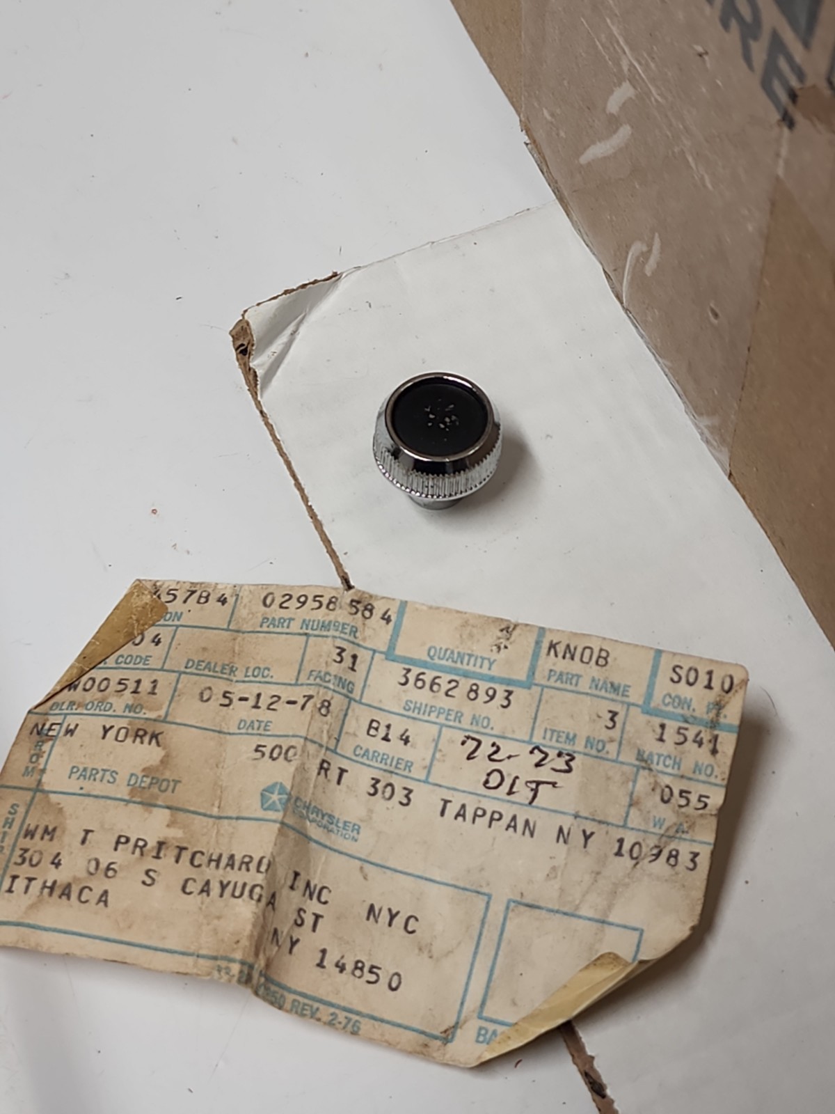 1972 - 1973 Dodge Truck Outer Radio Knob NOS MOPAR P/N 2958584 Chrome OEM OG 1972 - 1973 Dodge Truck Outer Radio Knob NOS MOPAR P/N 2958584 Chrome OEM OG