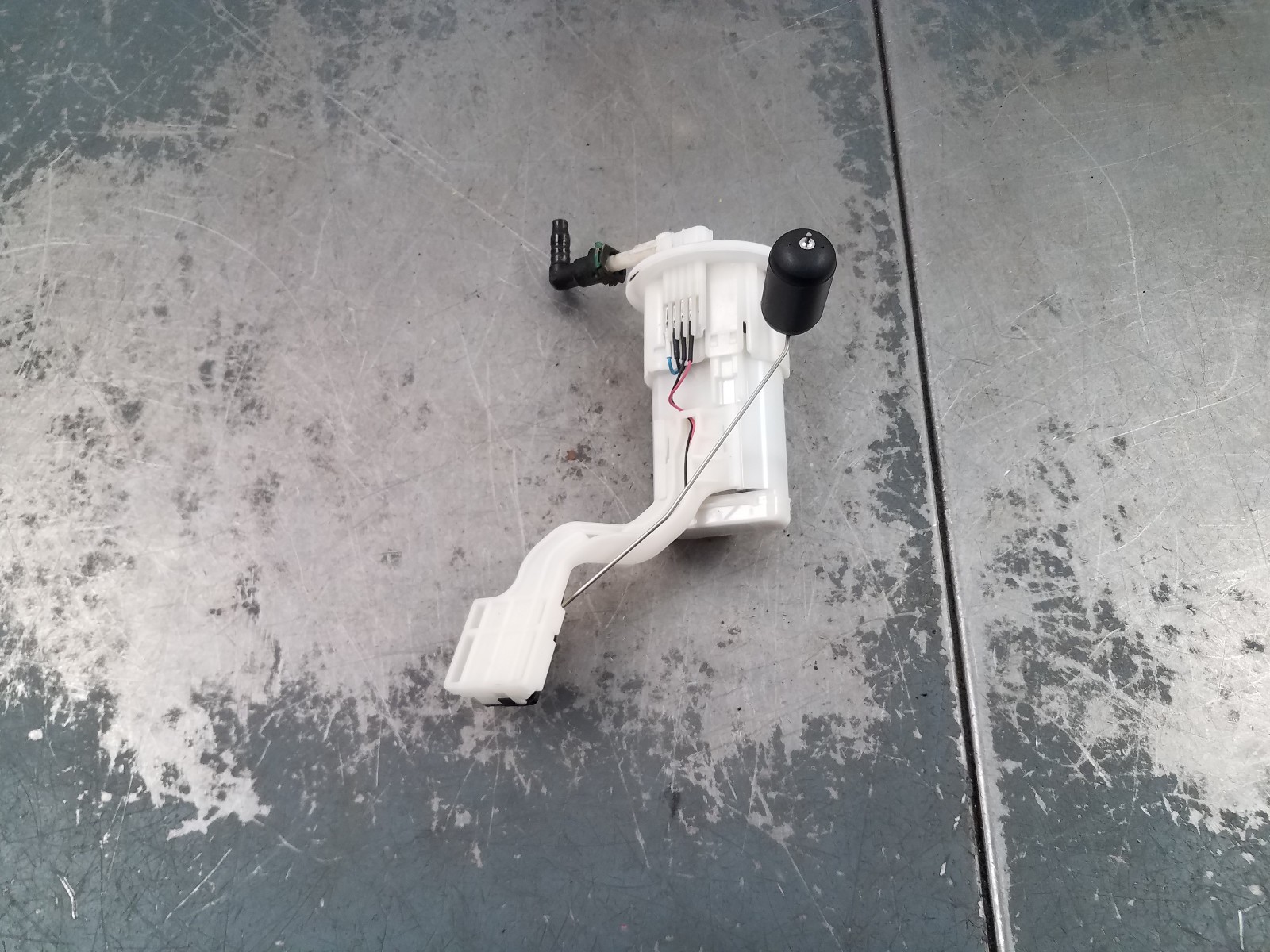 2022 22 23 24 Suzuki Hayabusa Fuel Pump Assembly #0198 G1