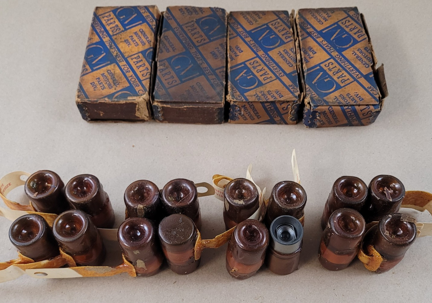 16 New GM Valve Lifters 5230472 .002 Oversize 1955-81 Corvette 67-79 Camaro