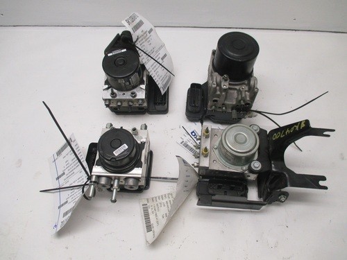 2012 Versa ABS Anti Lock Brake Actuator Pump OEM 85K Miles - LKQ313729842