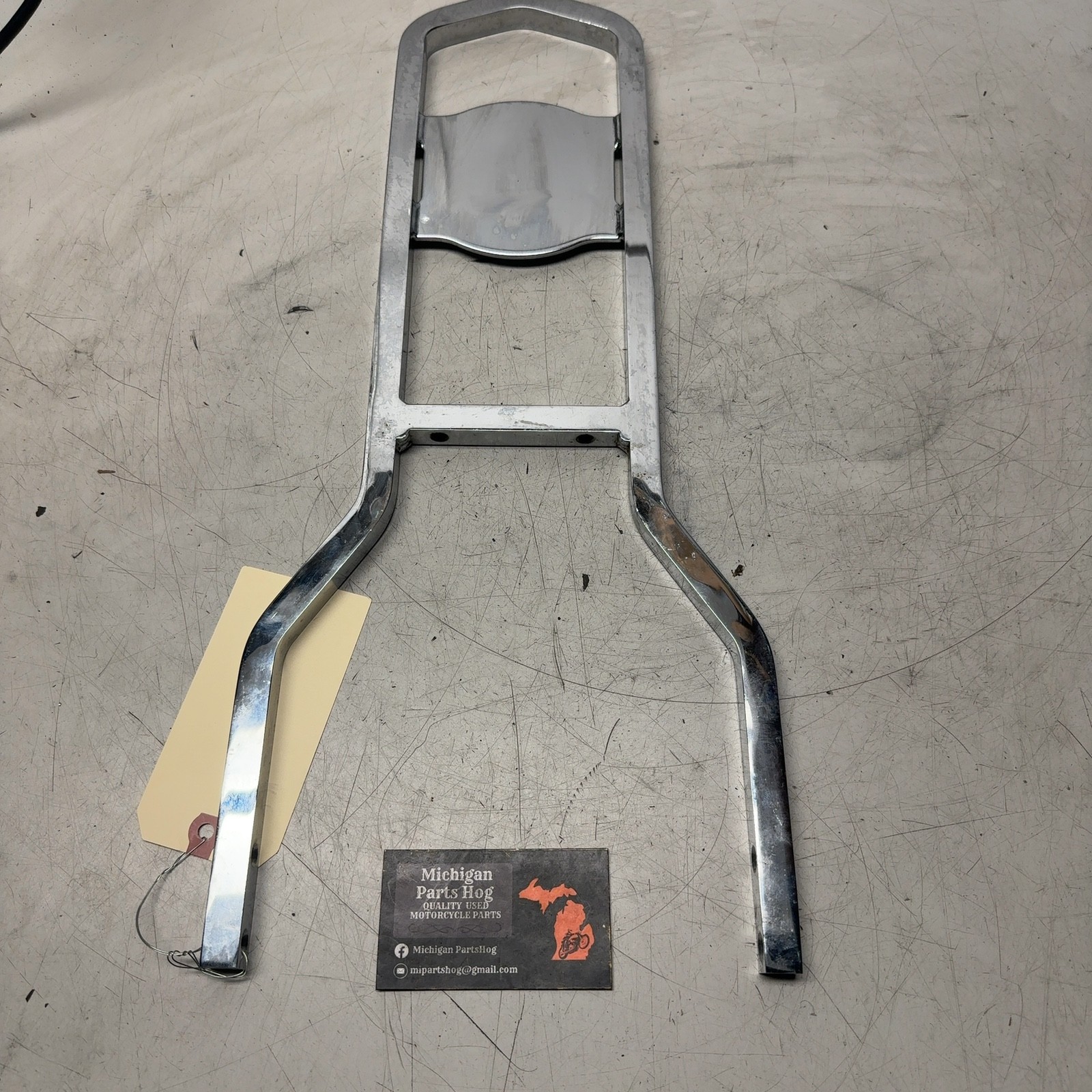 92-99 Harley FXST FXWG OEM Sissy Bar Upright Tall Medallion Style