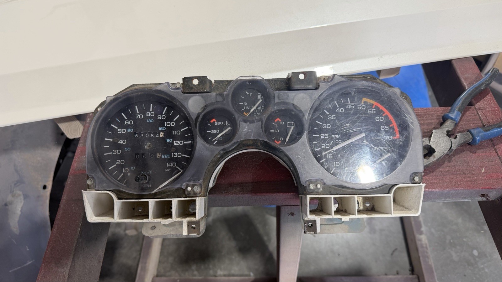 OEM Chevy Camaro Iroc-Z Instrument Cluster 85-89