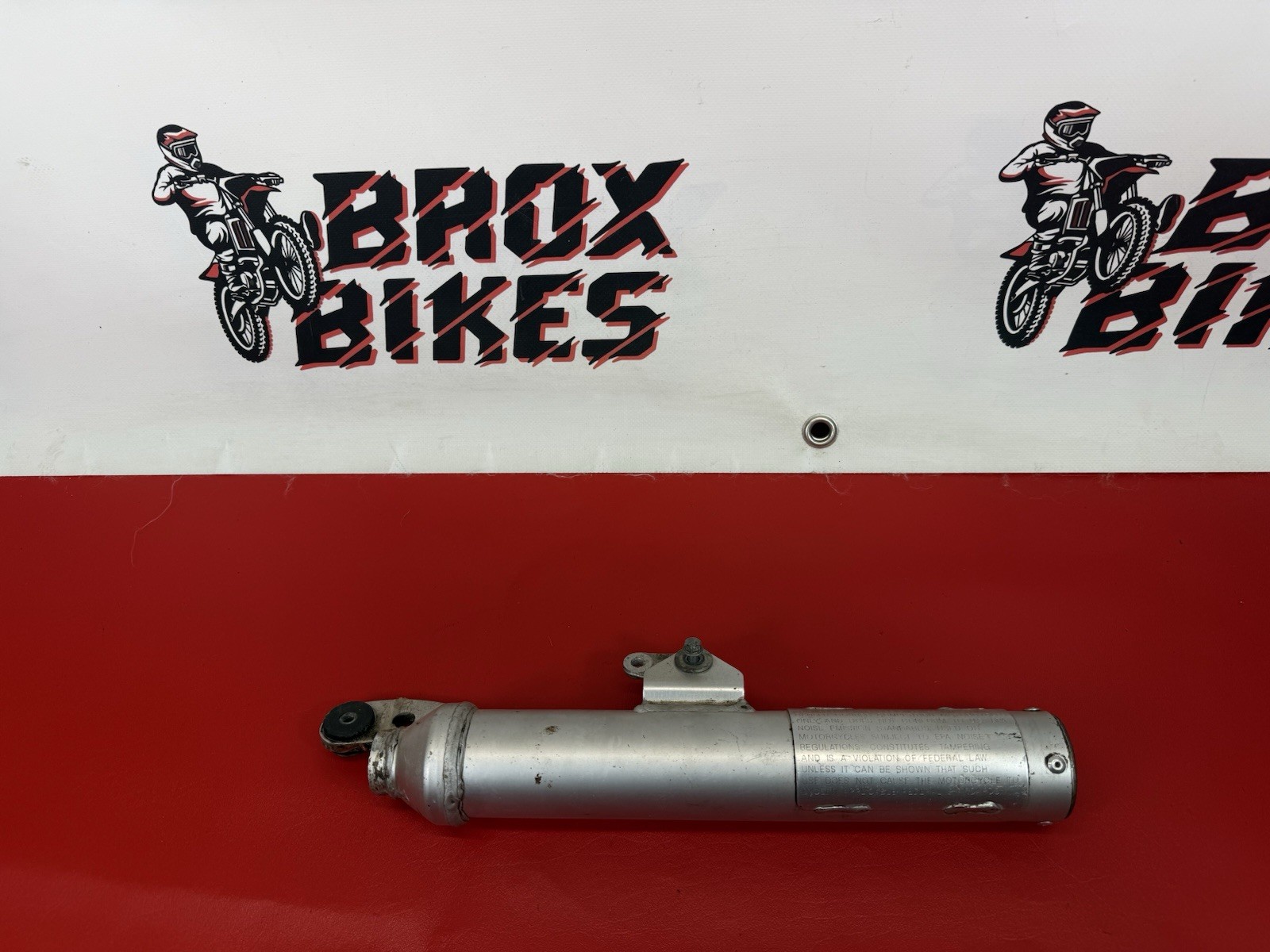 1984 Honda CR125 CR 125 CR125R Muffler Silencer Sankei Exhaust 1984 Honda CR125 CR 125 CR125R Muffler Silencer Sankei Exhaust