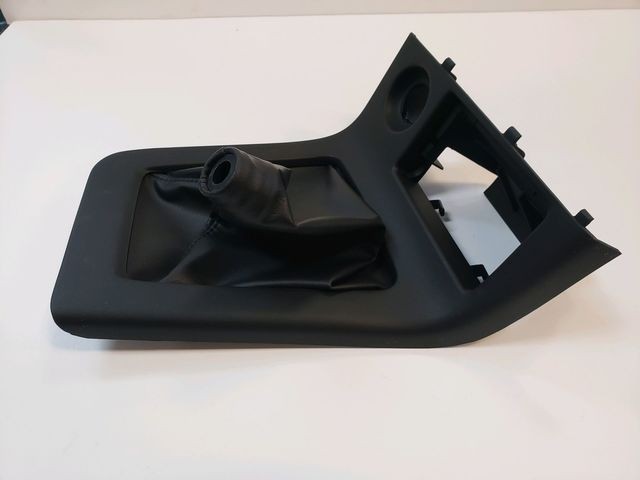 Genuine Nissan R33 Skyline Shift Boot & Console Plate 96935-26U05 NEW OEM