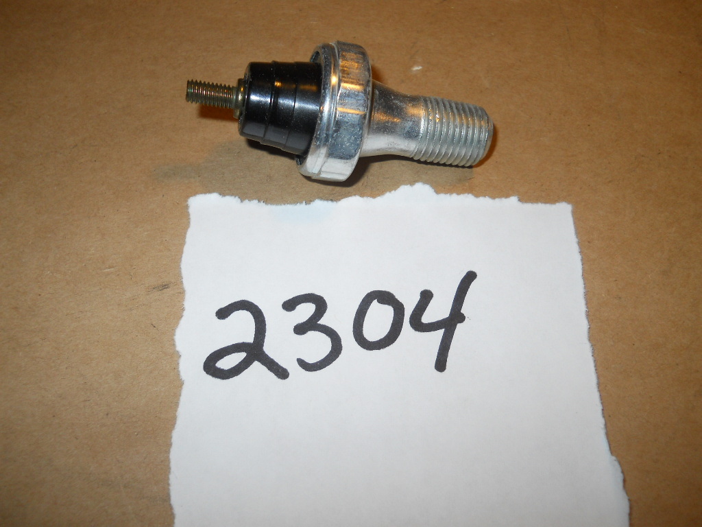 1967 FORD FALCON MERCURY COMET CYCLONE OIL PRESSURE SWITCH   NEW 2304       