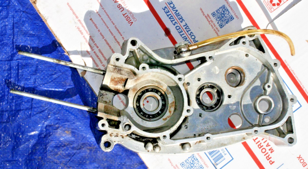1964 YAMAHA TRAILMASTER 80  OEM ENGINE CASE /VIN# G1-203884