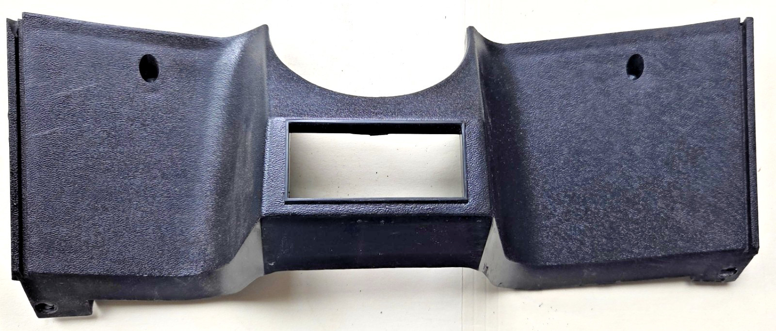 1973-1977 Oldsmobile Cutlass & 442: NOS Steering Column Trim Cover GM 410328
