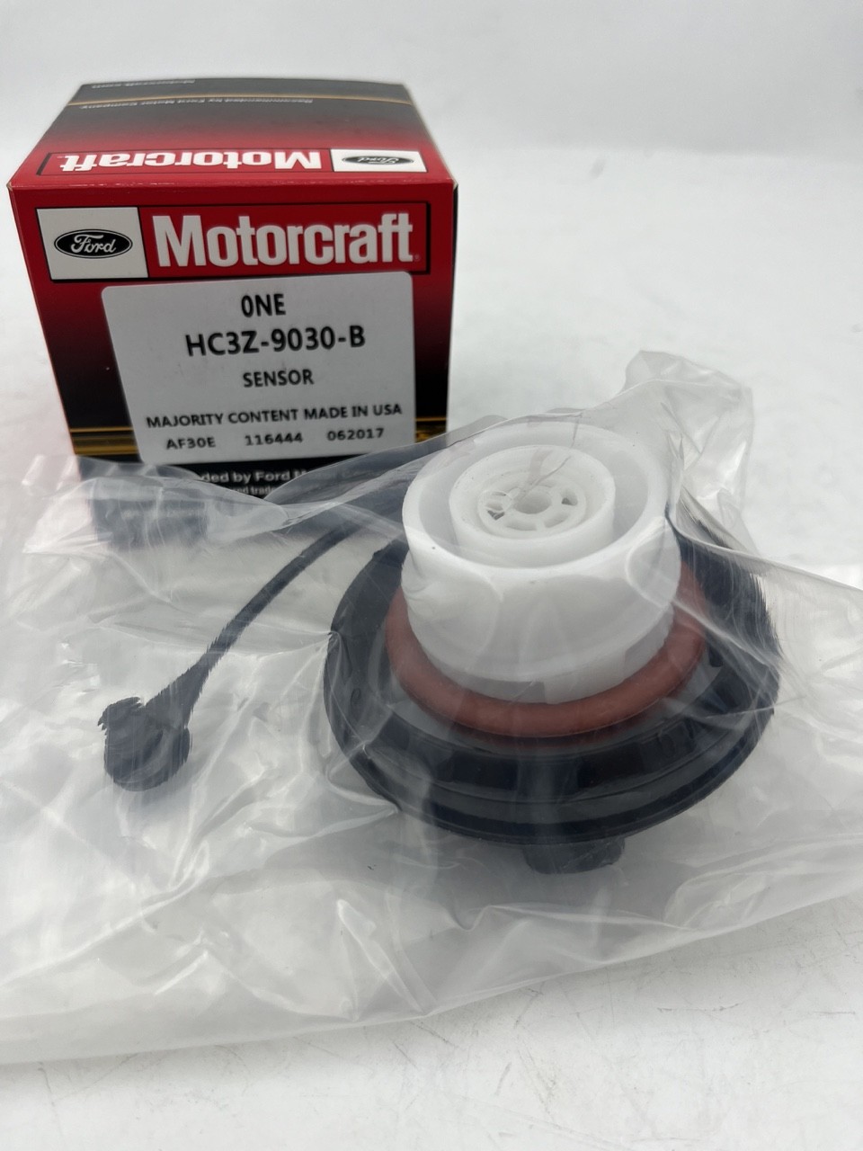 FC1089 Fuel Gas Cap W/ Strap Non-Locking Factory Motorcraft HC3Z-9030-B For Ford