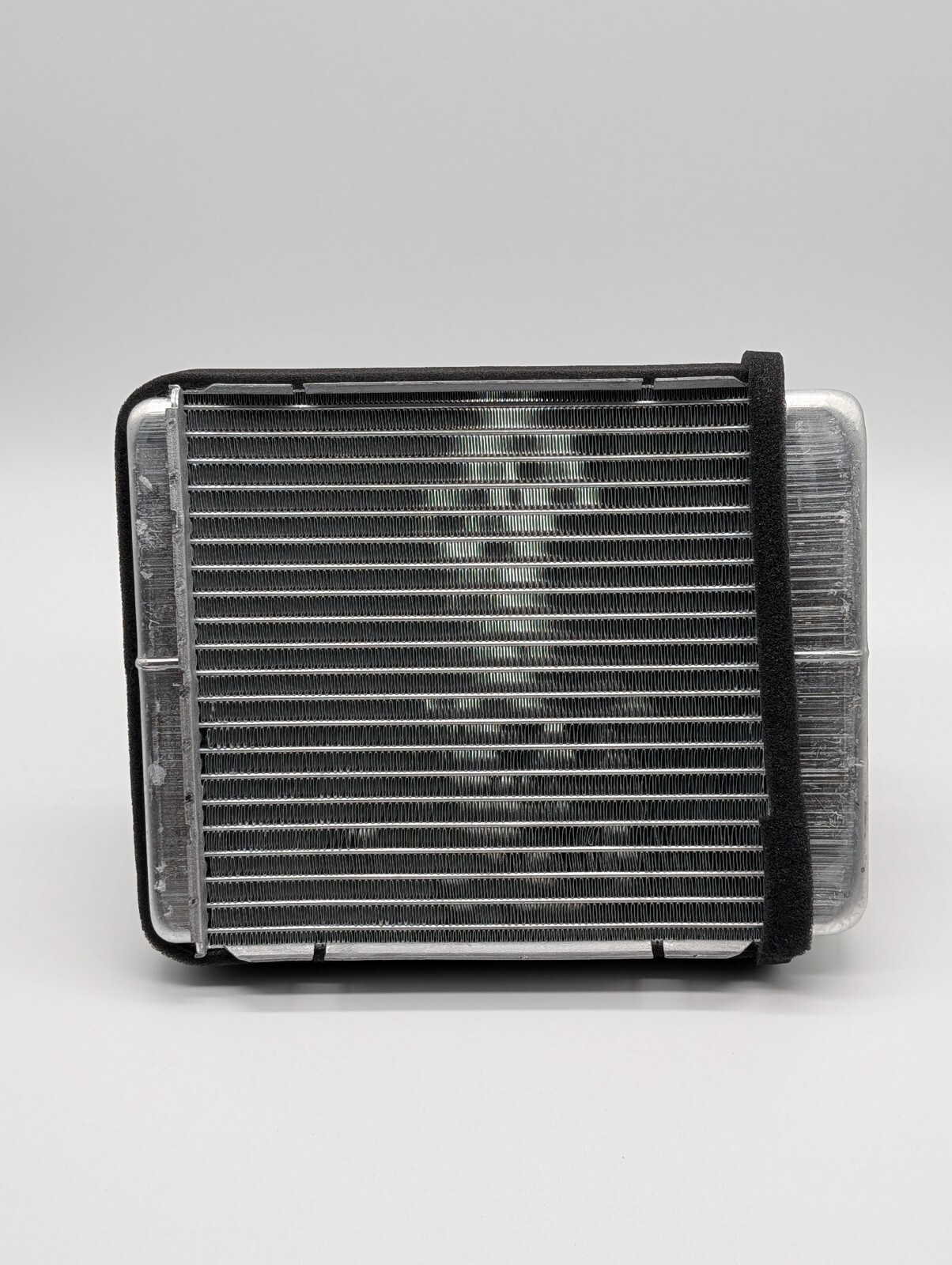 A-premium Automotive Heater Core HCR94582-C Aluminum with Foam Seal