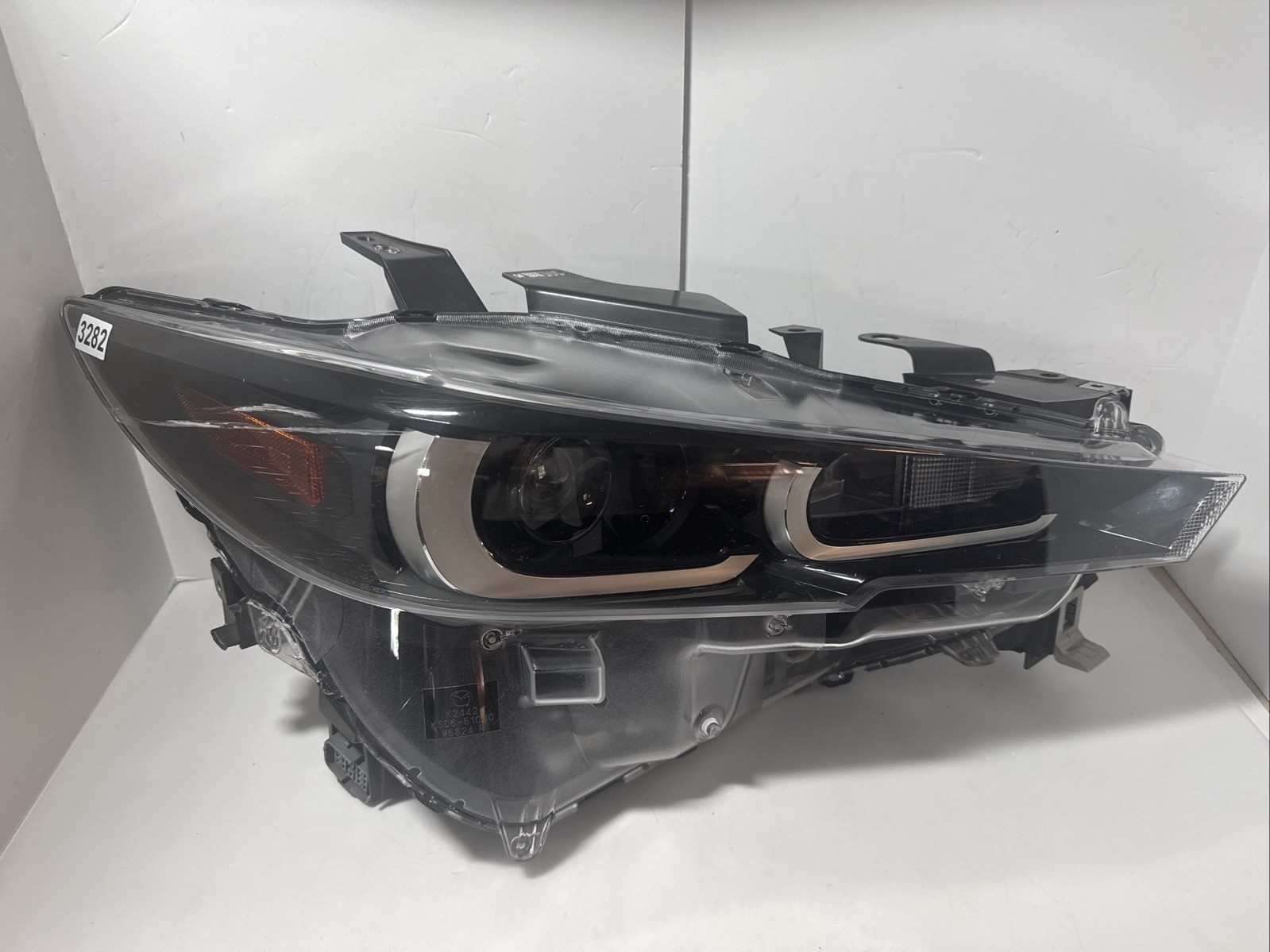Mazda CX-5 2022-2025 RH Passenger LED w/o AFS Headlight KPF1-51030 CRACKED LENS