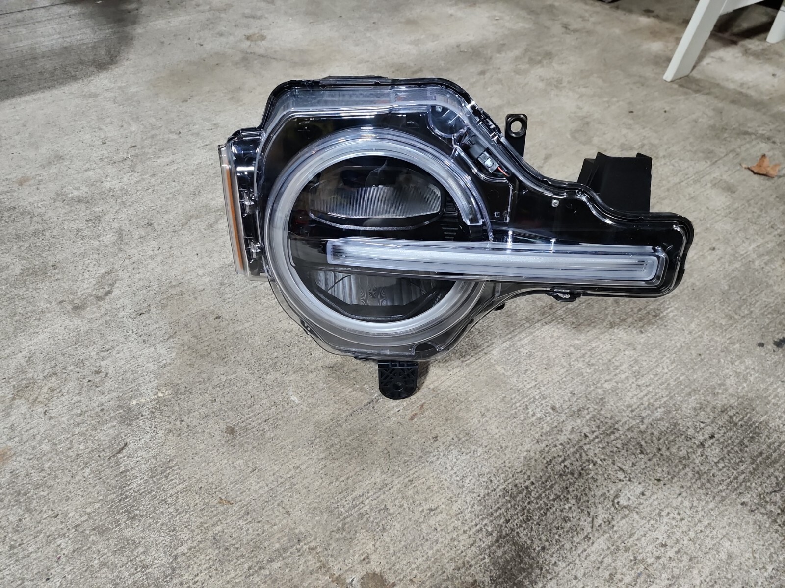 2022-2025 Ford Bronco Raptor Headlights(OEM) (Orange Led) 2022-2025 Ford Bronco Raptor Headlights(OEM) (Orange Led)