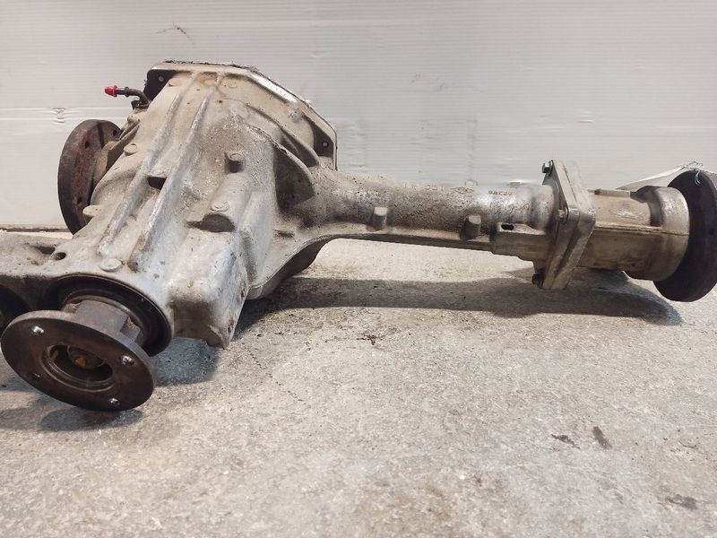 2004-2014 Nissan Titan Front Differential Carrier 2.937 Axle Ratio OEM