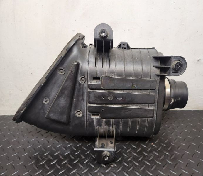 2003-2008 Hummer H2 6.0L Air Cleaner Filter Box Assembly Genuine Used Oem 03-08