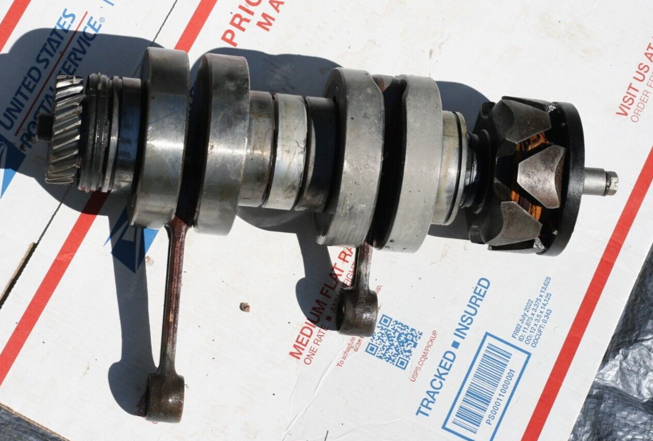 1973-75 YAMAHA RD250 OEM CRANK\ 1973-75 YAMAHA RD250 OEM CRANK\